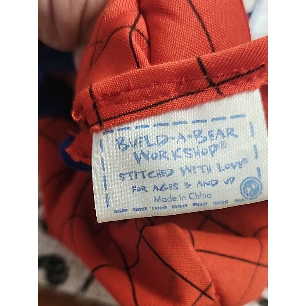 Build-A-Bear Spiderman Outfit - Picture 4 of 9